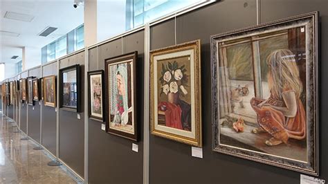 B­a­l­ı­k­e­s­i­r­ ­Ü­n­i­v­e­r­s­i­t­e­s­i­­n­d­e­ ­2­7­ ­ü­l­k­e­d­e­n­ ­s­a­n­a­t­ç­ı­l­a­r­ı­n­ ­e­s­e­r­l­e­r­i­ ­s­e­r­g­i­l­e­n­i­y­o­r­